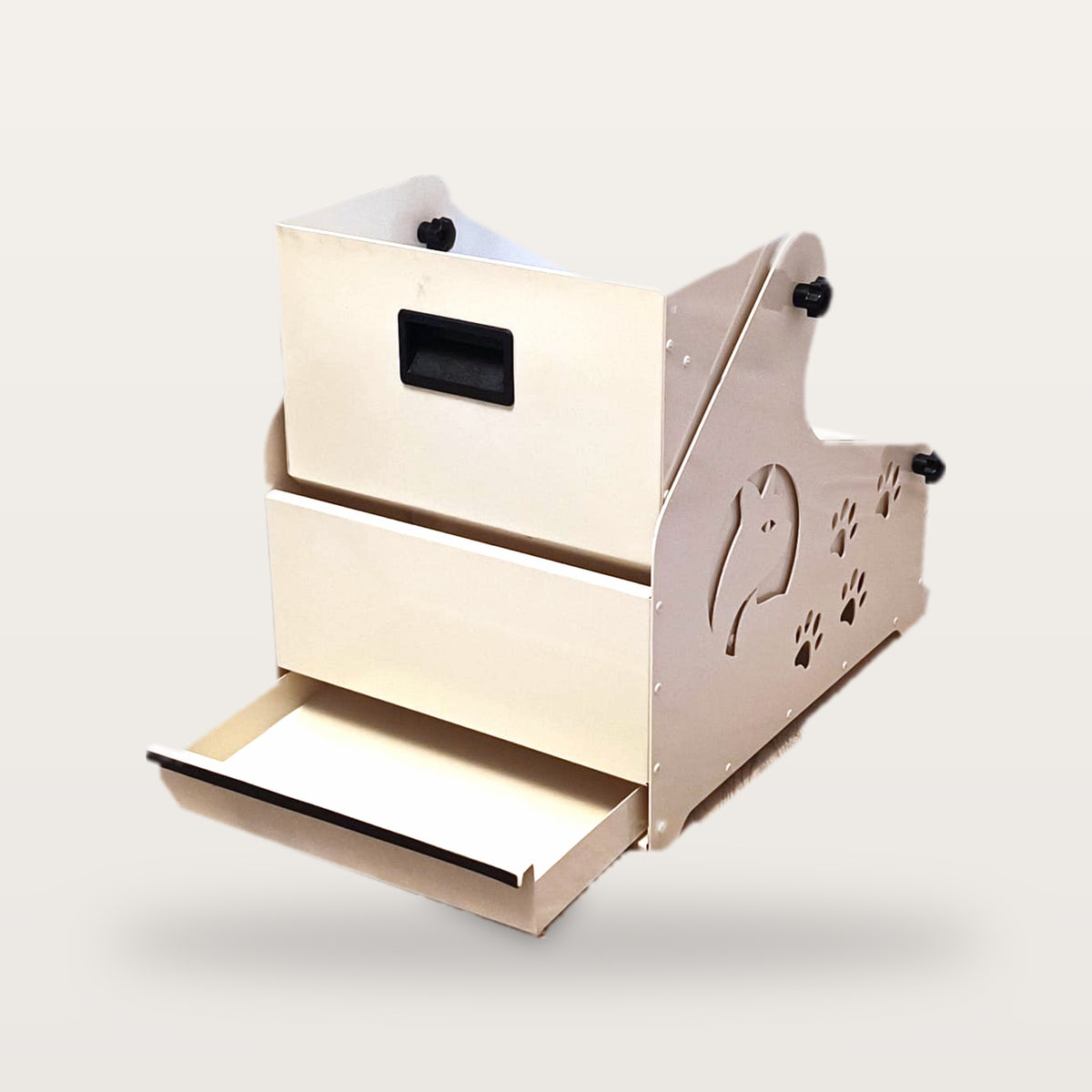 Kitty Box kedi tuvaleti arkadan görünüm, alt atık çekmecesi açık, siyah taşıma kolu